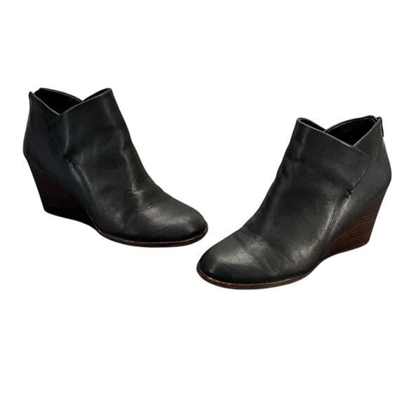 Gianni Bini Black Leather Western Wedge Heel Zip Back Ankle Bootie Women 9.5M - Picture 4 of 10